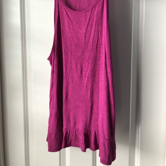 Mossimo Ribbed Tank - Picture 2 of 4